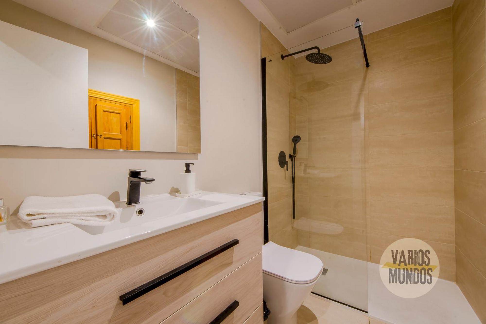 Centrico Apt 7Pax En Anton Martin-Centro E2 Madrid Exterior foto